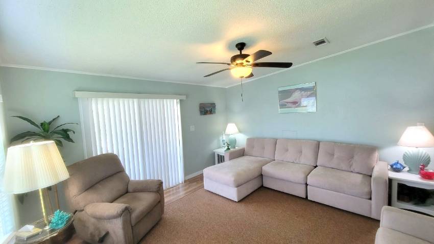 3390 Tower Overlook Drive a Lake Wales, FL Mobile or Manufactured Home for Sale